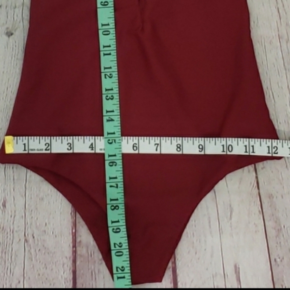 MIKOH Avalon Macrame Burgundy Red Swimsuit One-piece NWT - Picture 4 of 5